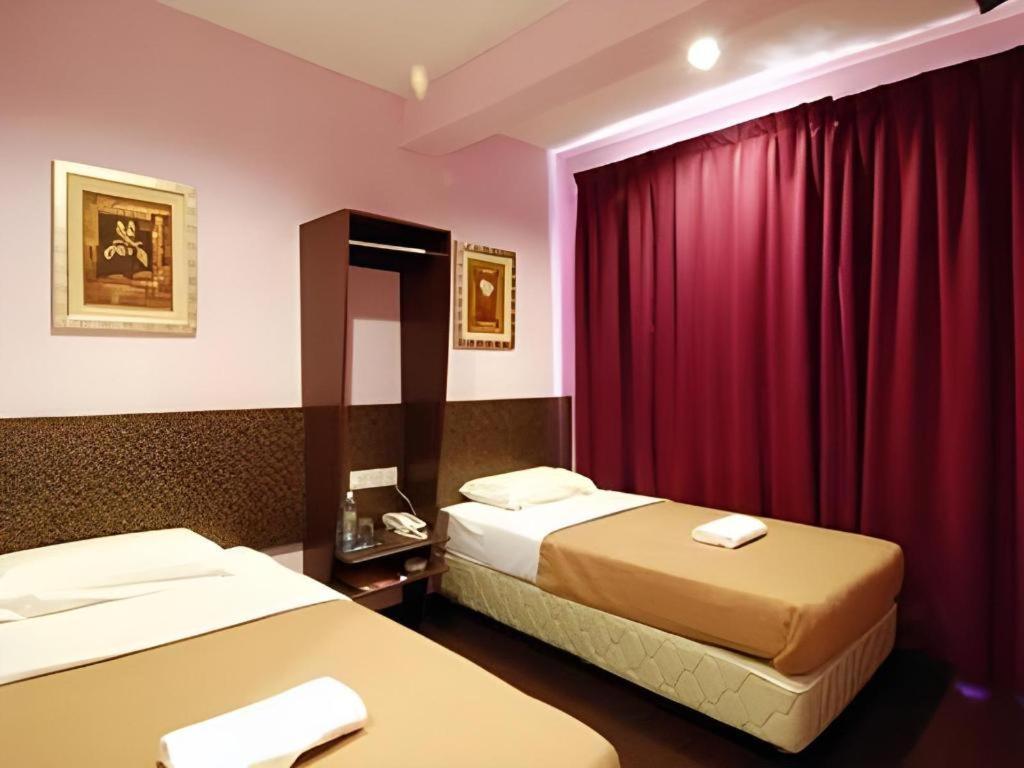 Aristo Hotel @ Putatan Kota Kinabalu Ngoại thất bức ảnh