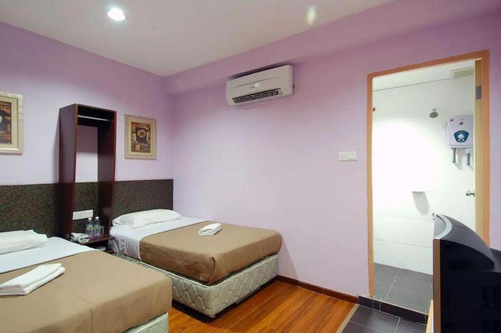 Aristo Hotel @ Putatan Kota Kinabalu Ngoại thất bức ảnh