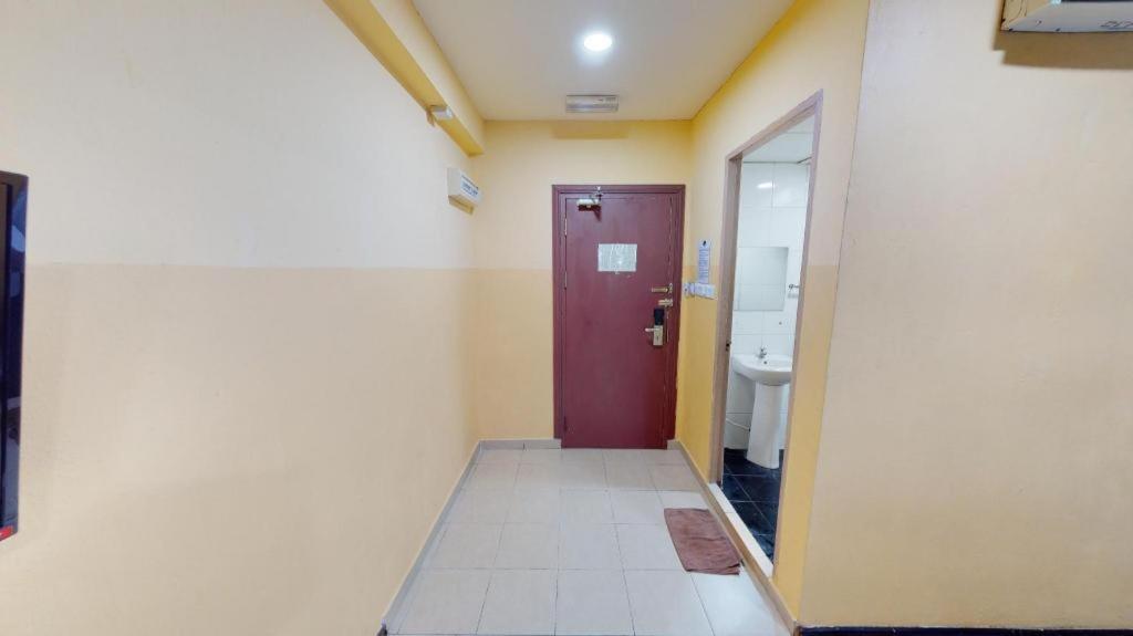 Aristo Hotel @ Putatan Kota Kinabalu Ngoại thất bức ảnh